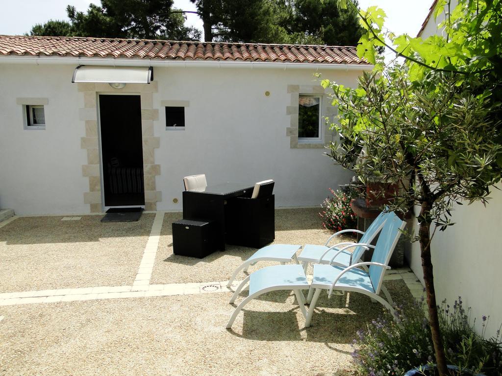 La Petite Maison Sur L'Ile De Re La Flotte Exterior photo